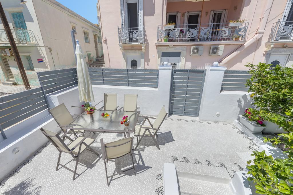 Veranda Syros House แอร์มูโปลี ภายนอก รูปภาพ